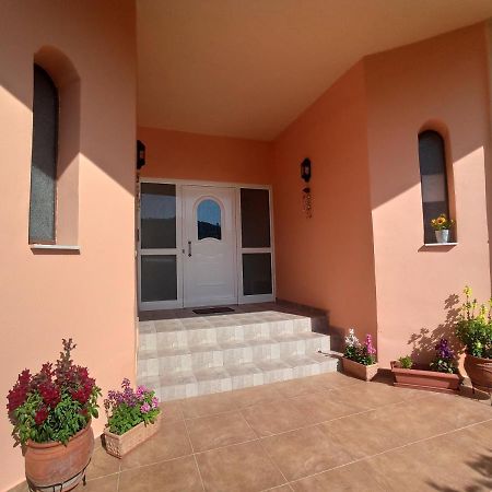 Happy Days Apartment Тирос Экстерьер фото